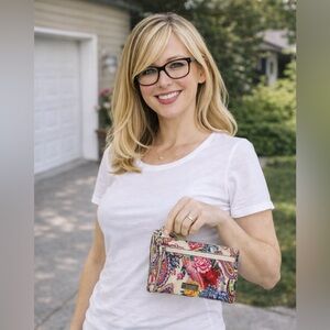 CARLOS SANTANA Small Floral Paisley Wristlet Zipper 8"x5"